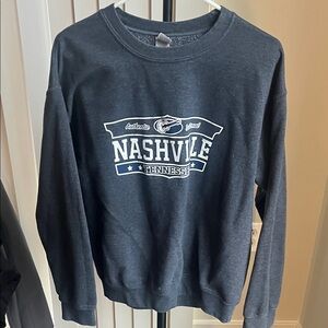 Nashville Tennessee Graphic Sweatshirt Unisex Size M
